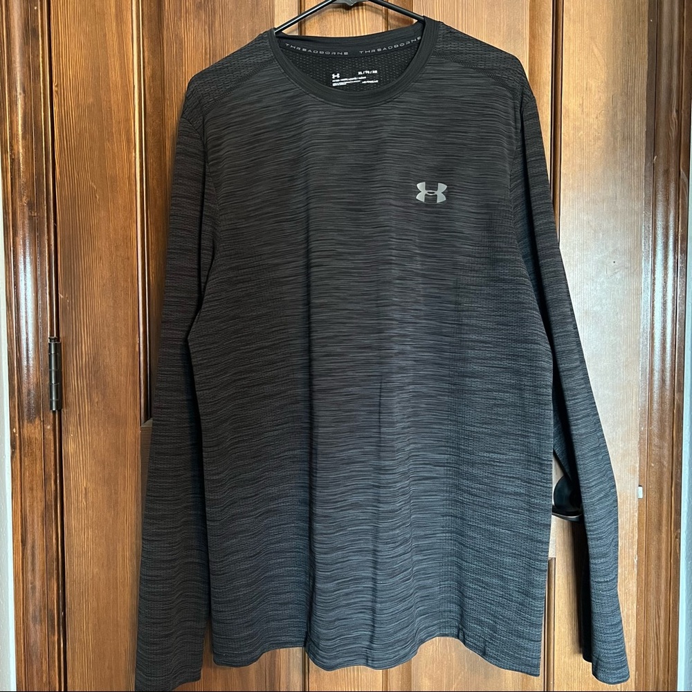XL Mens Under Armour fitted Threadborne Gray/black